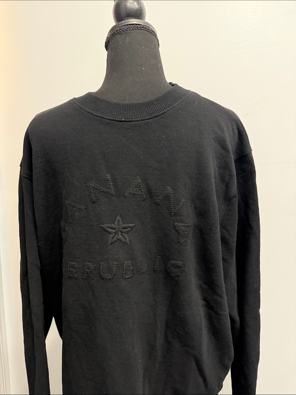 Banana Republic Black Embroidered Logo Crewneck Sweatshirt